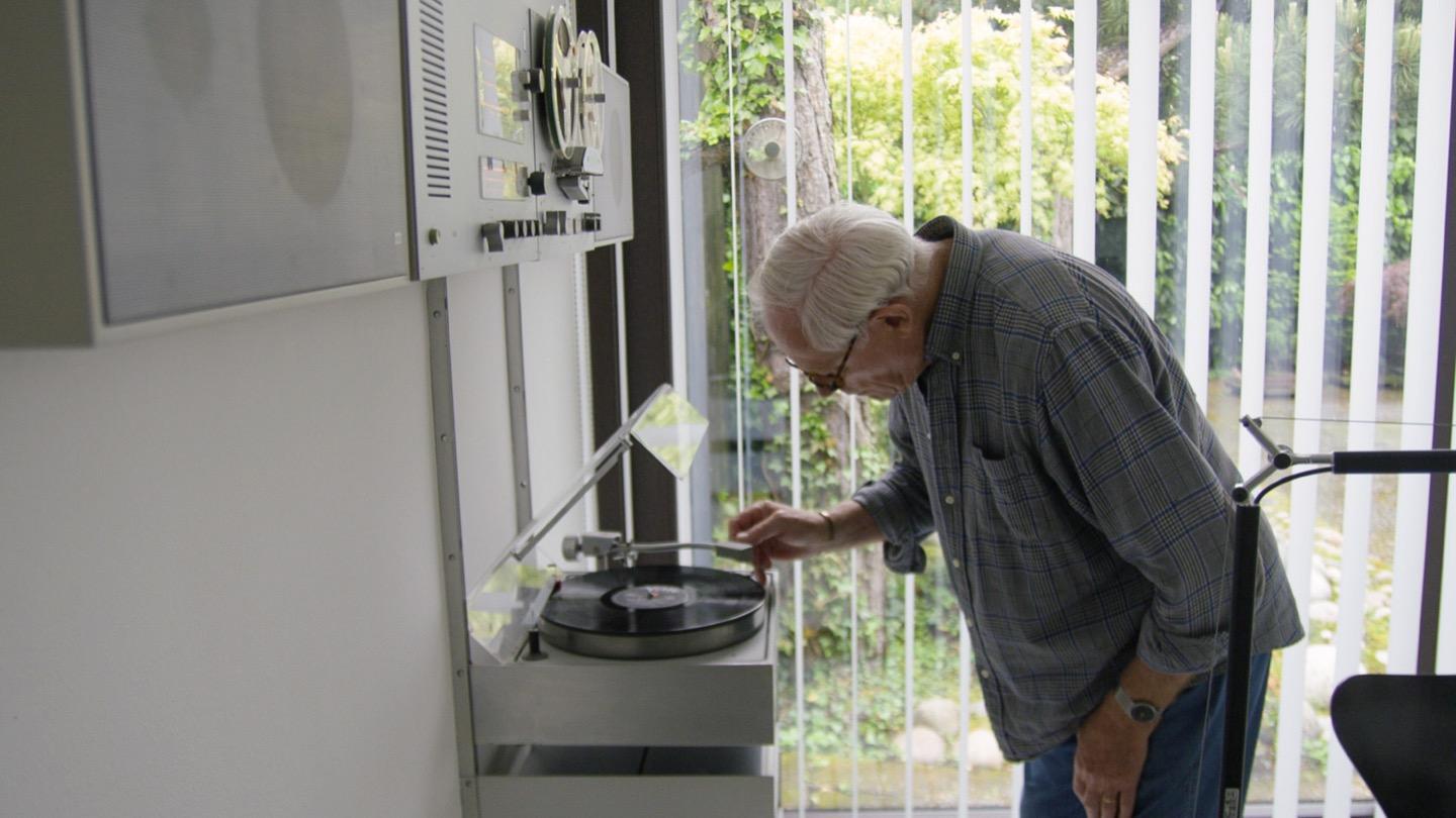 Dieter enjoying jazz Dieter enjoying jazz